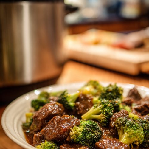 Slow Cooker Broccoli Beef